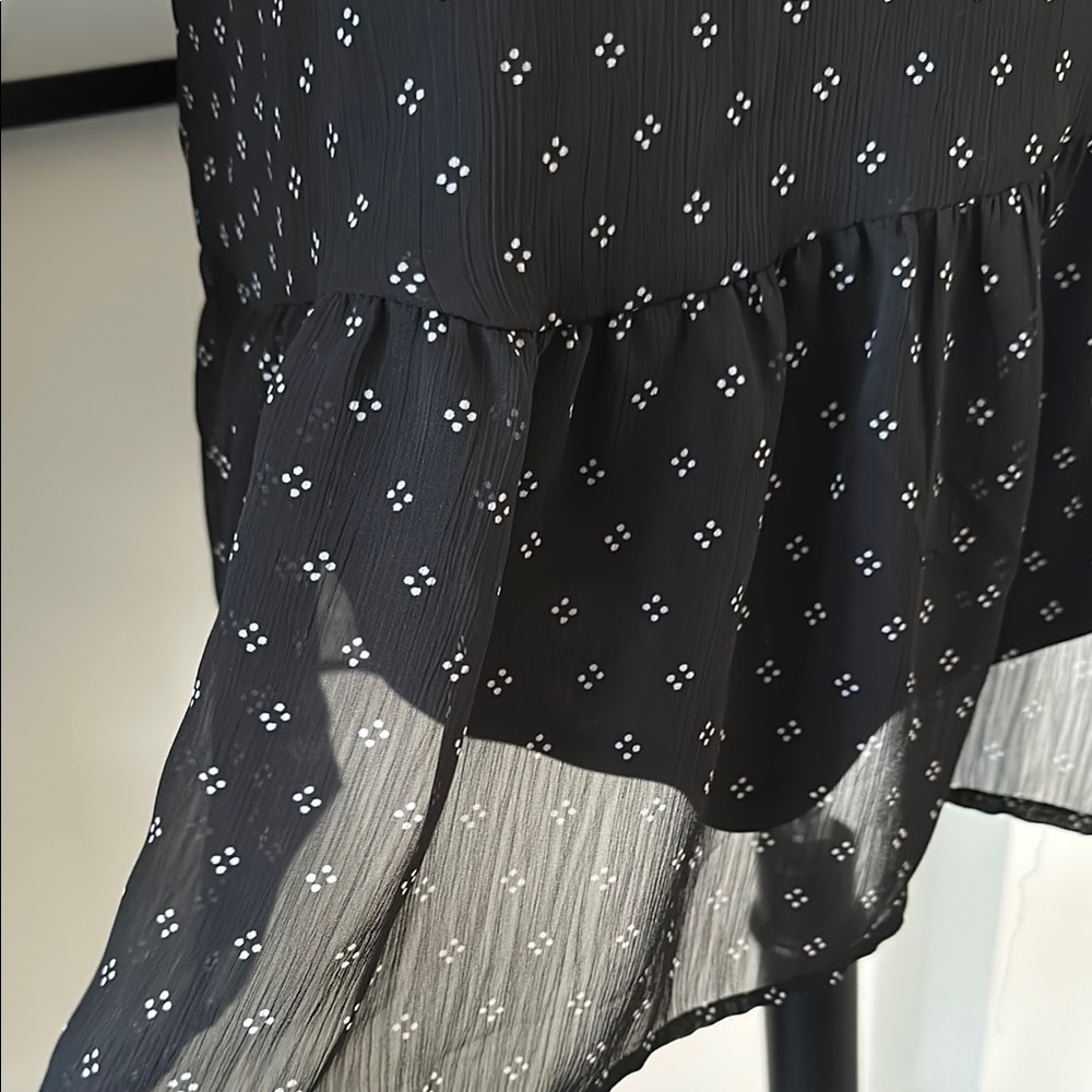 Old Navy Black with White Diamond detail Mini dress Size Small - Picture 5 of 8